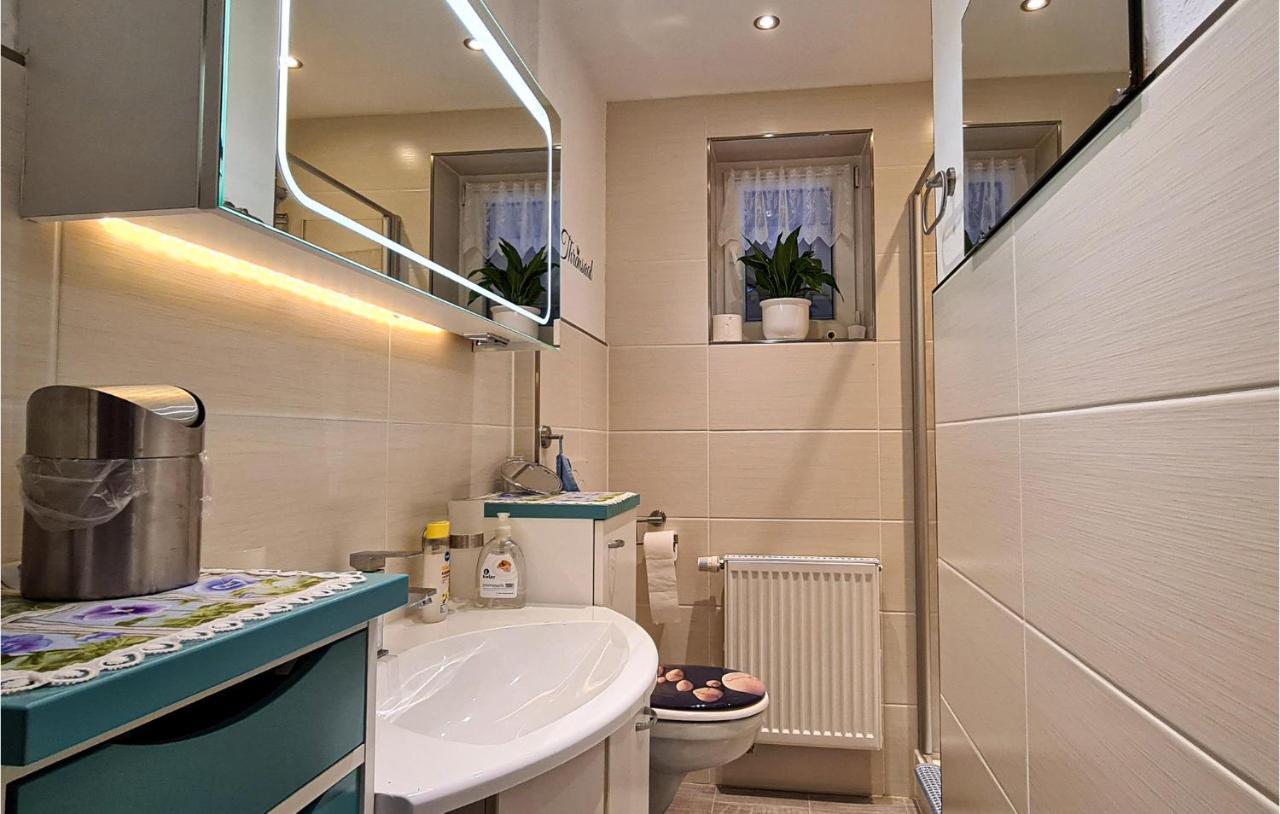 2 Bedroom Cozy Apartment In Suhl Exteriér fotografie